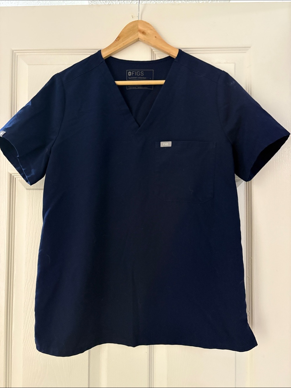 Figs Catarina navy blue Scrub Top